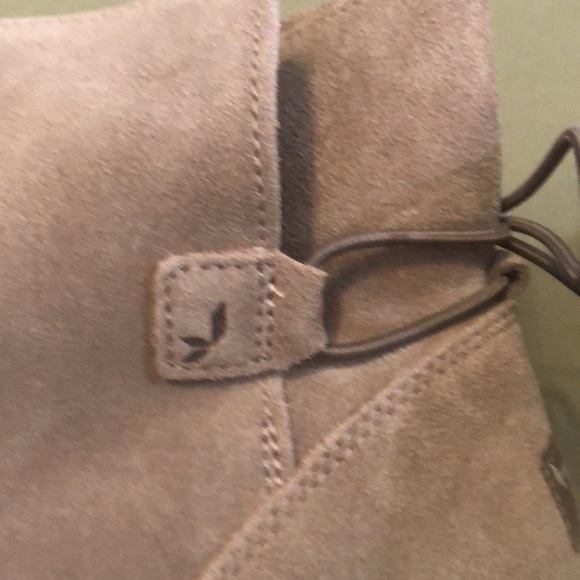 KOOLABURRA by UGG  women’s size 10” boots - Picture 6 of 16